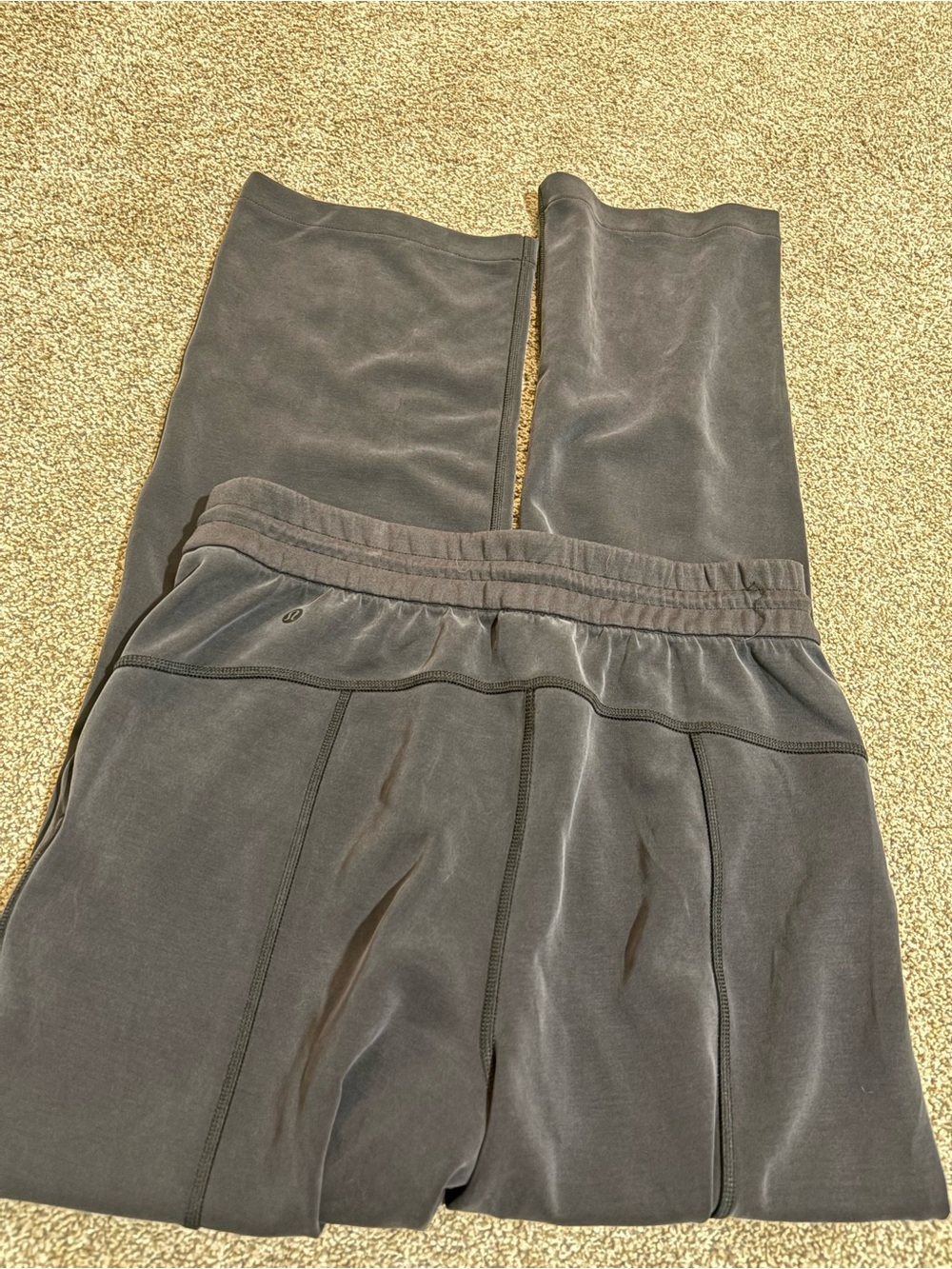Lululemon women’s softstreme pants black size 8 - Picture 5 of 5